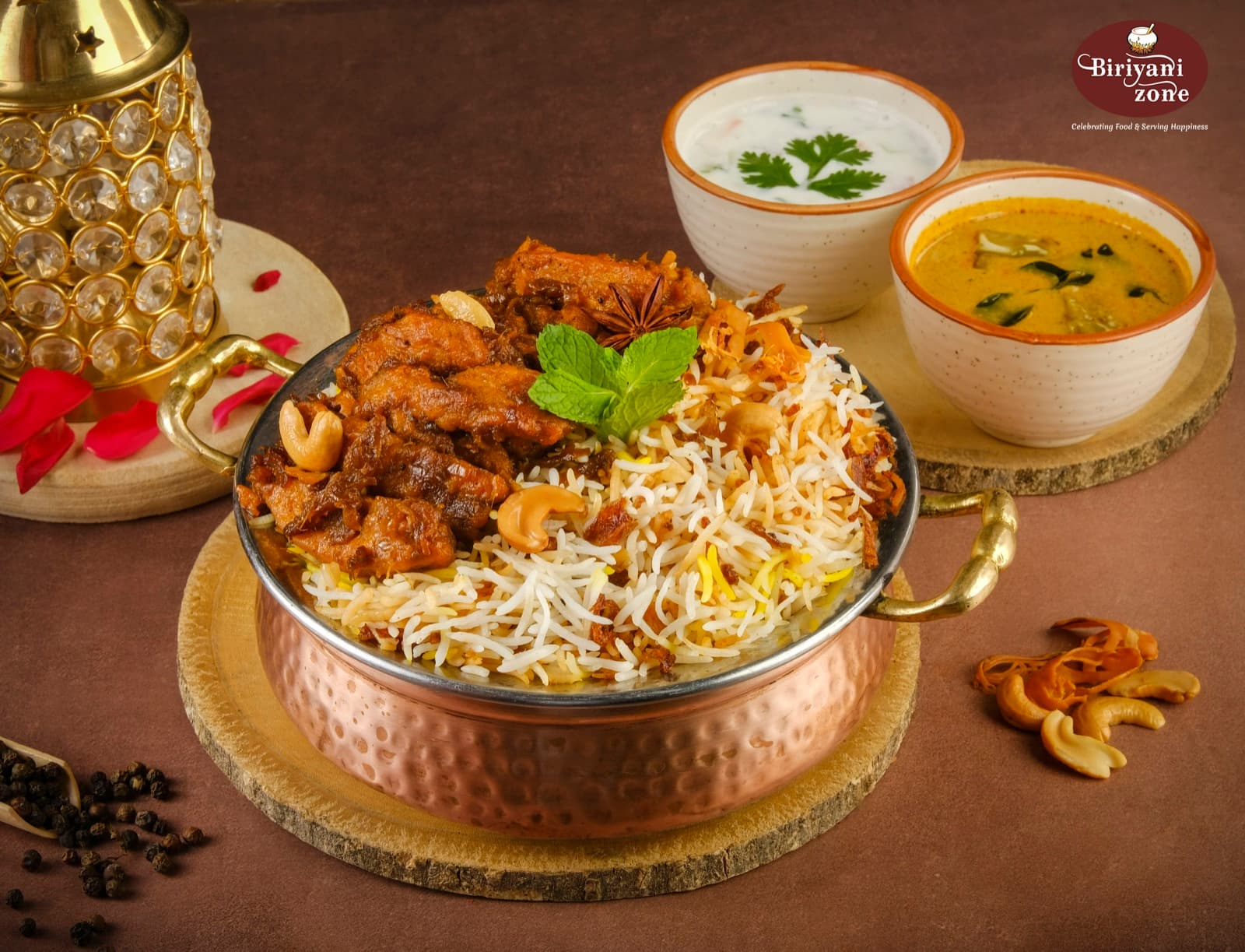 Lucknowi Chicken Biriyani (Boneless)